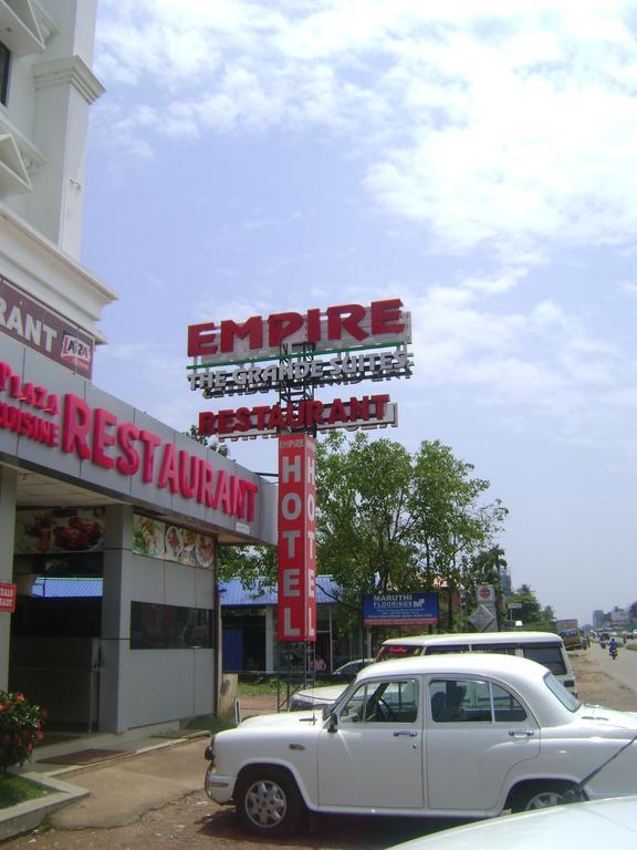 Empire The Grande Suites Kochi Eksteriør billede